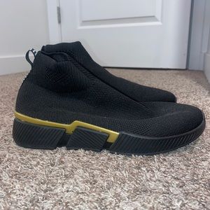 Zara Black/Gold Minimalistic Slip On Sneakers Men’s 10